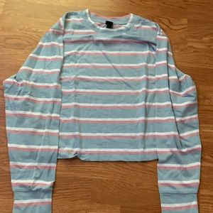 long sleeve, blue, pink, and white, cropped
